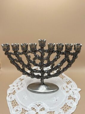 Seagull Canada Pewter Menorah ©2000 Etain Zinn